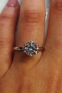 engagement-ring-classic