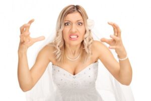 8 Effective Wedding Disaster Hacks 4