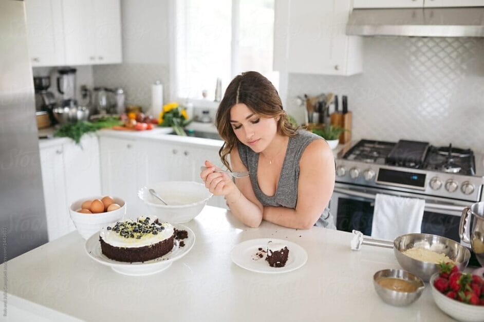 1443631 Best-Wedding-Cakes-Based-on-Your Zodiac