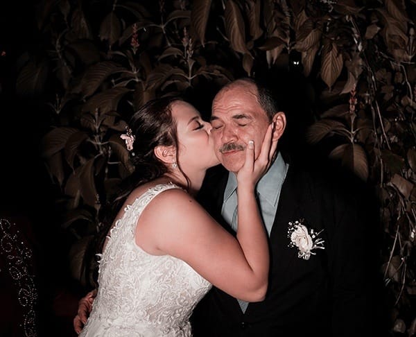 WHY FATHERS TRADITIONALLY WALK THEIR DAUGHTER DOWN THE AISLE 1 WHY FATHERS TRADITIONALLY WALK THEIR DAUGHTER DOWN THE AISLE