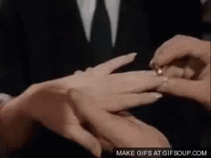 5 ENGAGEMENT RING TRENDS TO WATCH OUT FOR IN 2021 1 engagement-ring-trend