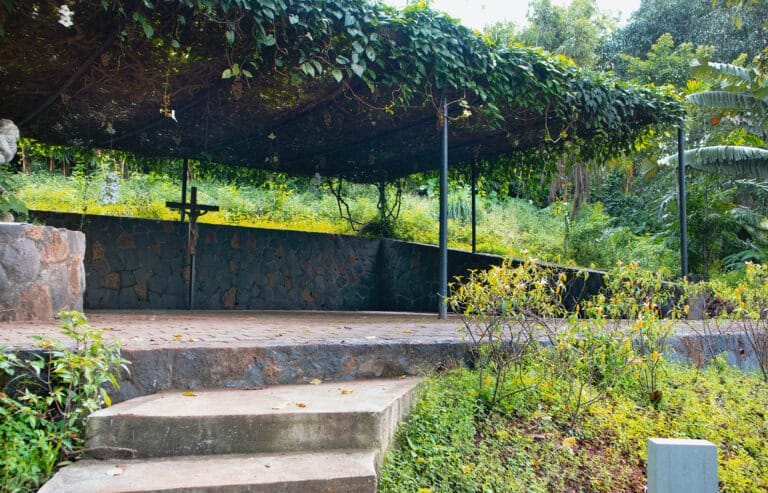 Jardin's MINImony Intimate wedding package 2 Tierra Garden wedding venue jardin de miramar