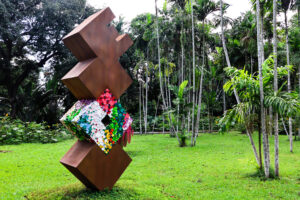 REASONS WHY JARDIN IS A PICTURE-PERFECT WEDDING VENUE IN ANTIPOLO 3 Love Sculpture